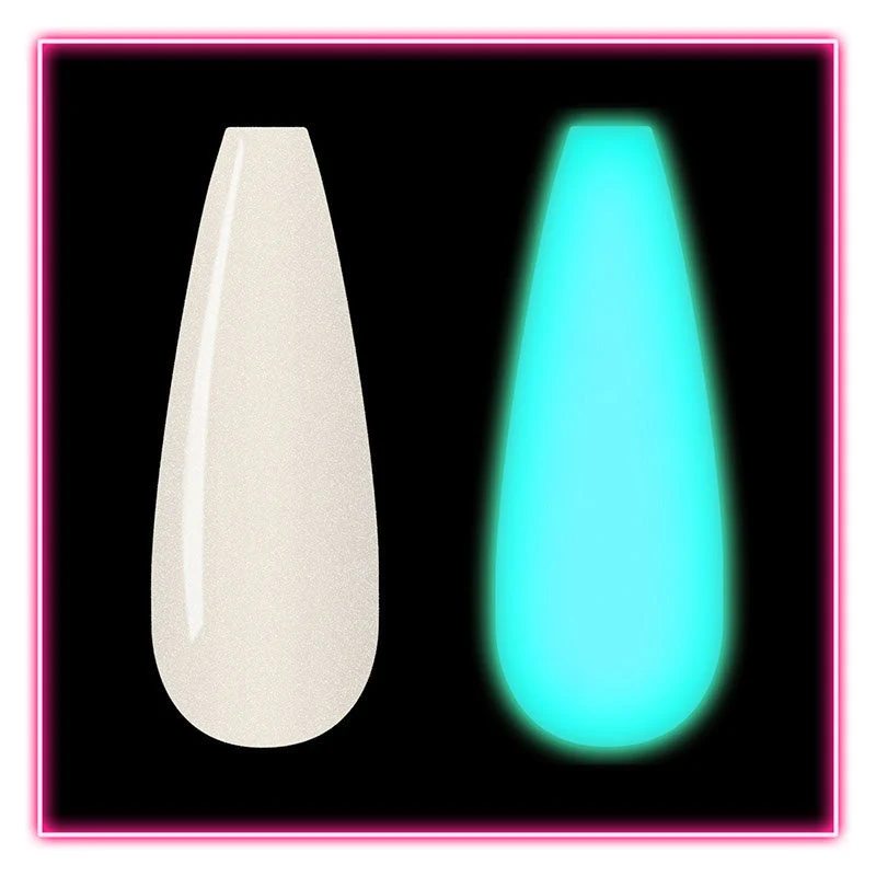 Kiara Sky Dip Glow - LOVE STRUCK - Image 4